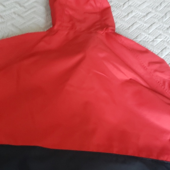 Brand NWTs Coach Red/Navy Pullover Half Zip Jacket - Picture 4 of 8